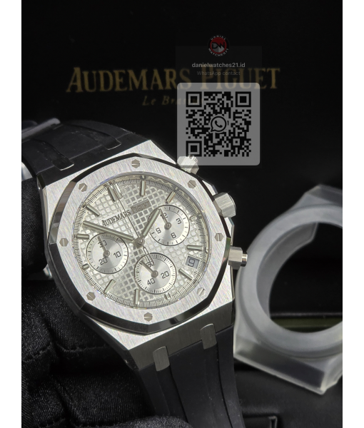 AUDEMARS PIGUET ROO CHRONOGRAPH 41MM WHITE RUBBER 50TH 26240ST.OO.1320ST.06/DDF/2026