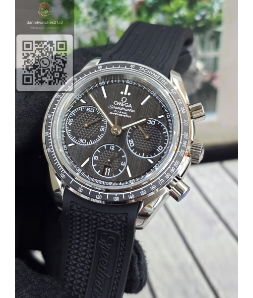 OMEGA SPEEDMASTER RACING CO AXIAL CHRONOMETER BLACK 326.32.40.50.01.001/VSF/2026