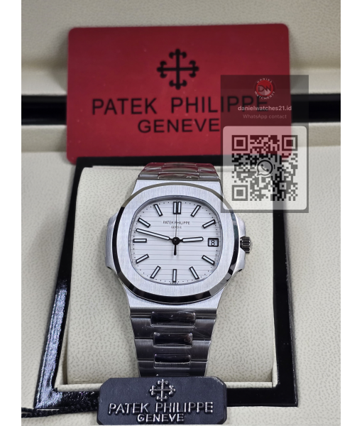 PATEK PHILIPPE NAUTILUS 5711/1A SS WHITE/DDF V1/2026