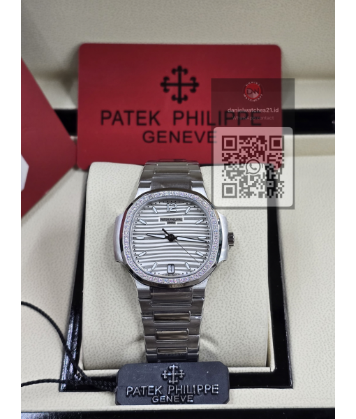 PATEK PHILIPPE NAUTILUS LADIES 35MM 7118/1200A-001 SS WHITE DIAMOND/DDF/2026