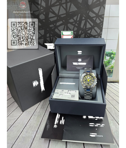 TAG HEUER F1 QUARTZ CHRONOGRAPH LIME GREY /KORF/2026